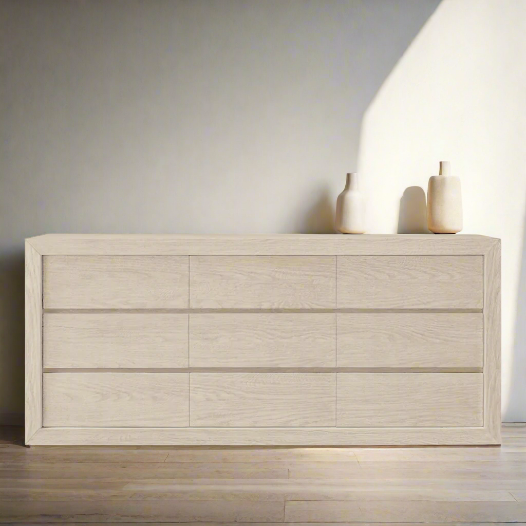Pintura Solid Wood Dresser