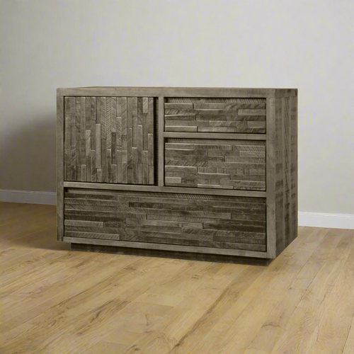 Ledge Rock Solid Wood Chest