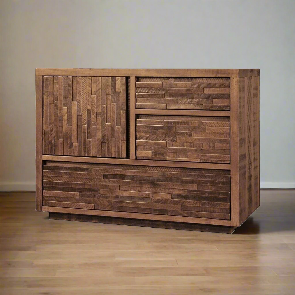 Ledge Rock Solid Wood Chest