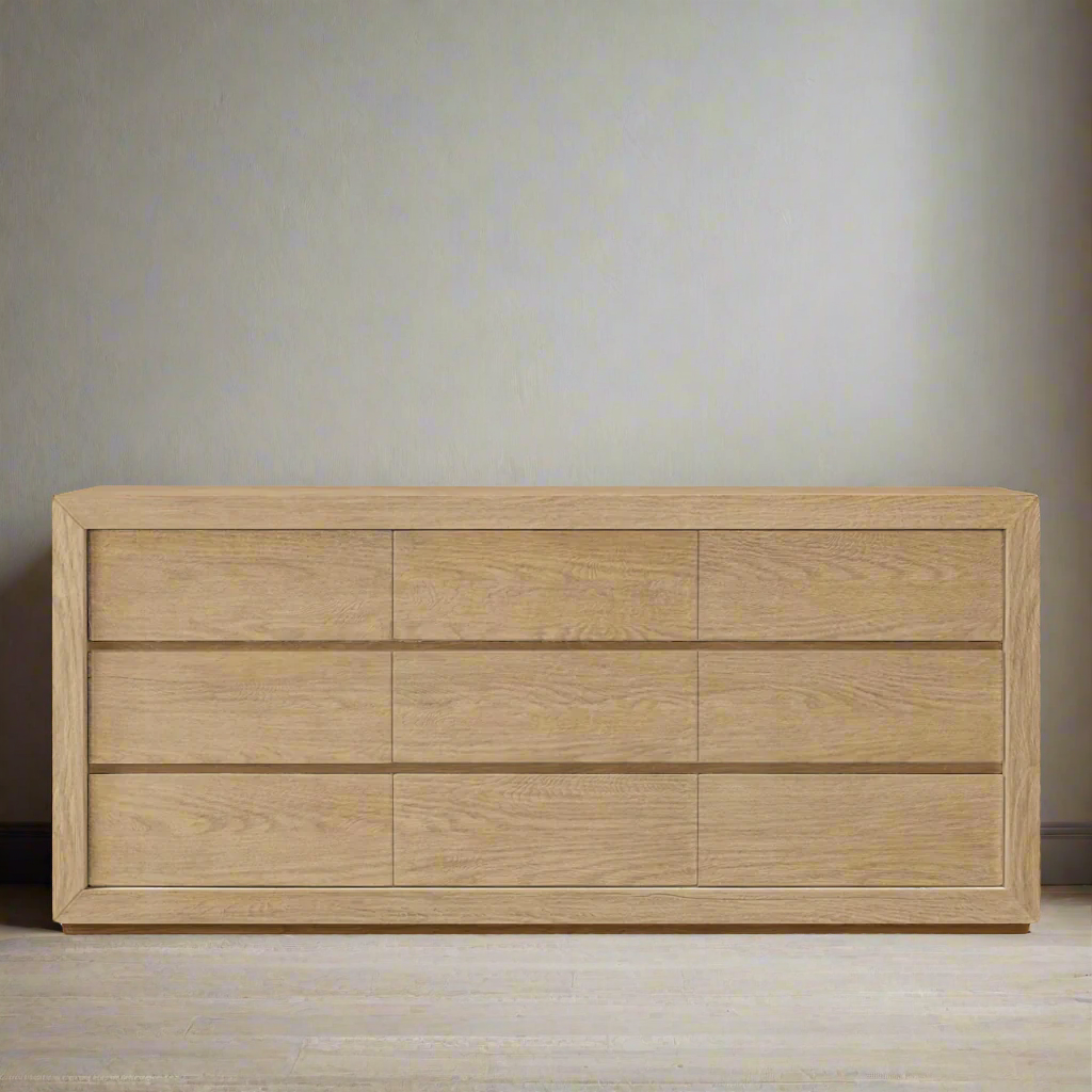 Pintura Solid Wood Dresser