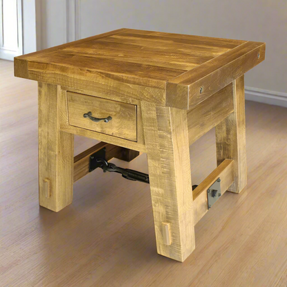 Table d'appoint en bois massif Benchmark 